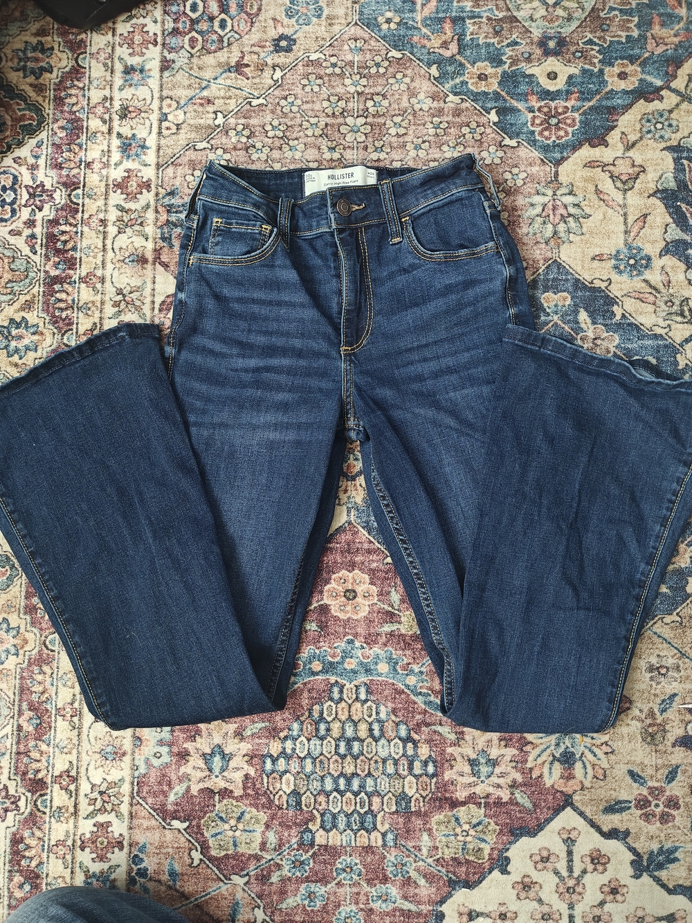 Hollister Curvy High-Rise Flare Jeans in Dark Blue Denim (00s)
